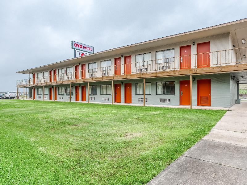 Oyo Hotel San Antonio East Εξωτερικό φωτογραφία